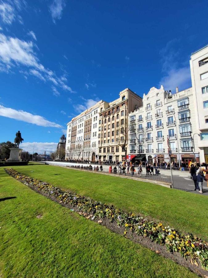 Apartamento Con Vistas Al Parque Del Retiro Madrid Exterior foto