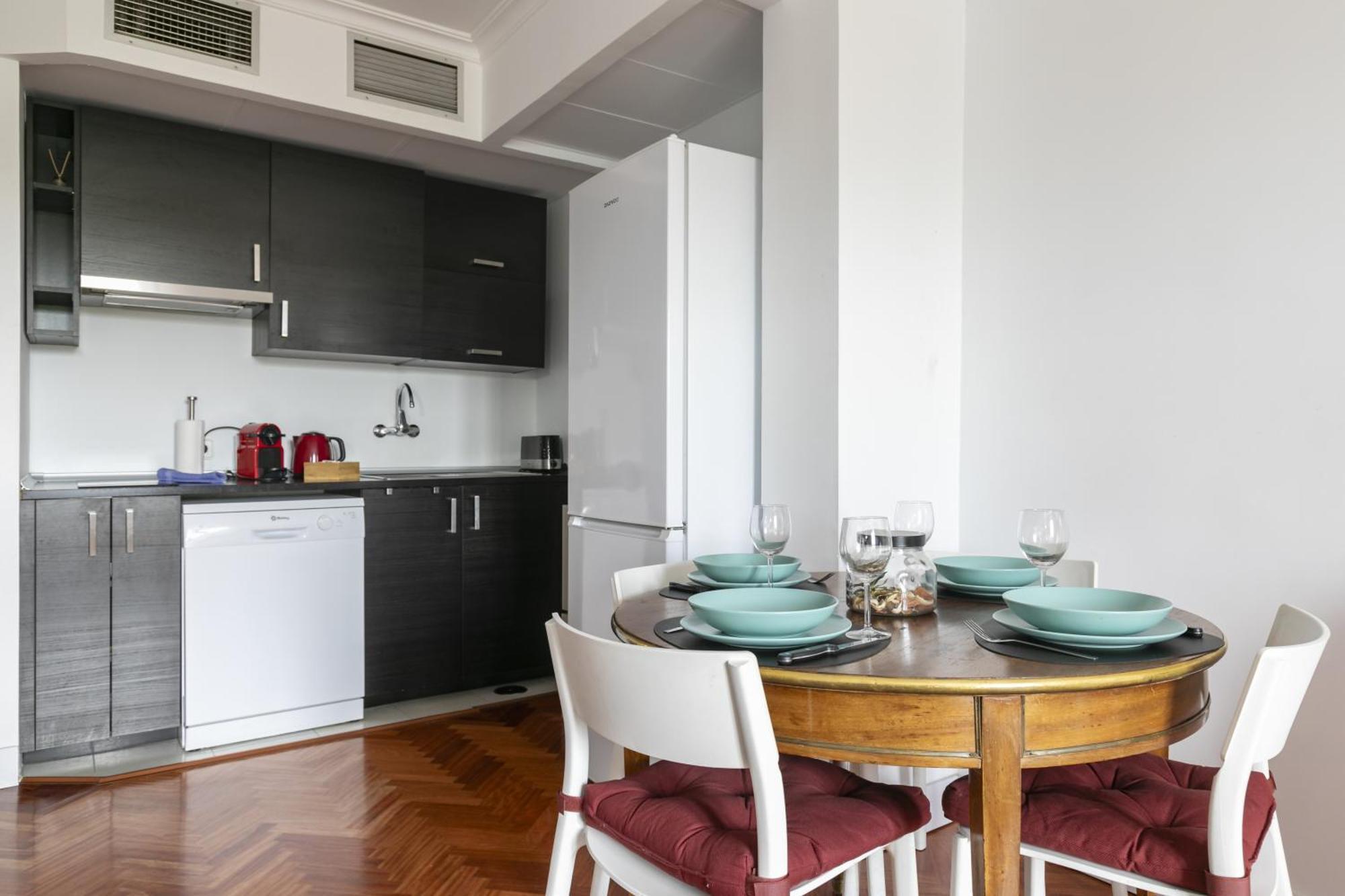 Apartamento Con Vistas Al Parque Del Retiro Madrid Exterior foto